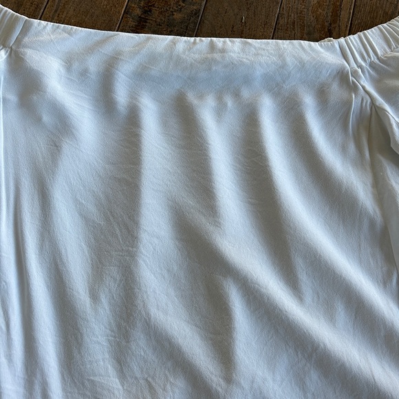 Club Monaco Yandel Off The Shoulder
Crepe Long Sleeve Blouse White Sz 12 - Picture 4 of 14